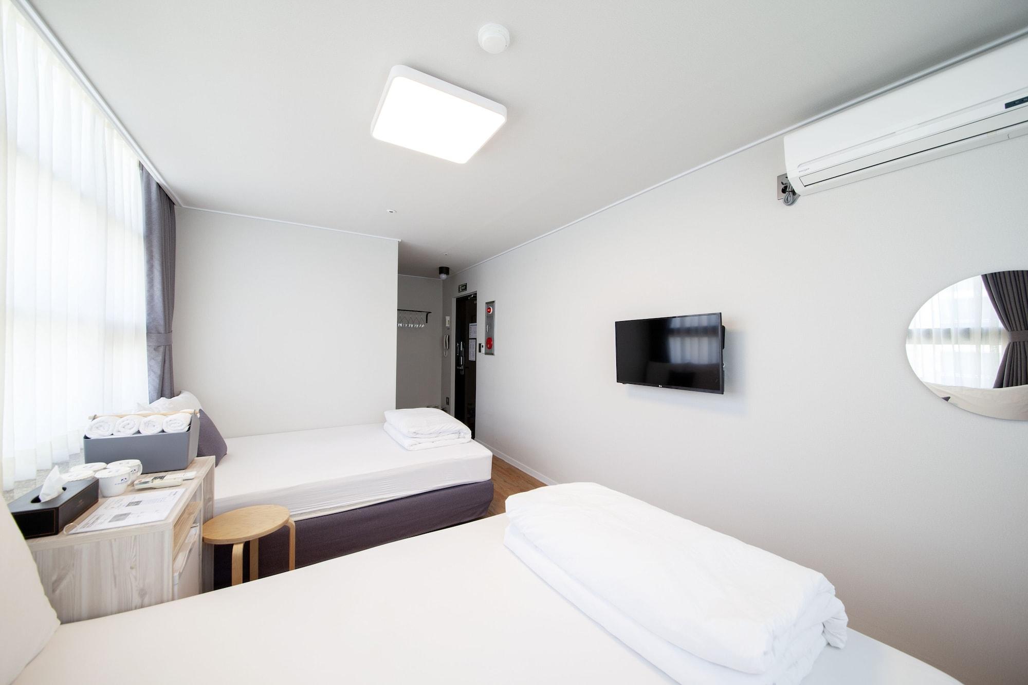 K-Grand Hostel Dongdaemun Seoul Exterior photo